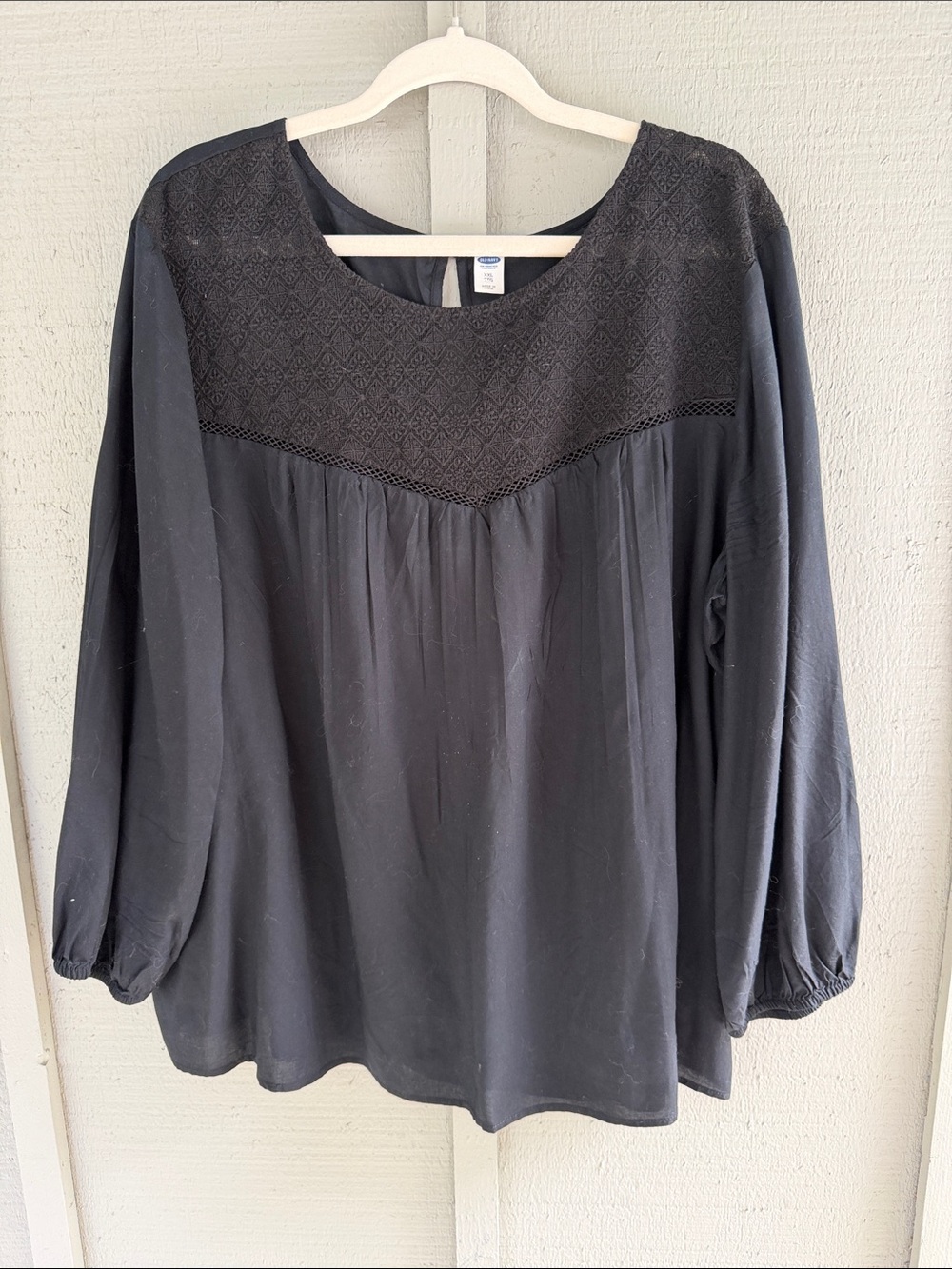 Old Navy Black Crochet Yoke Long-Sleeve Blouse